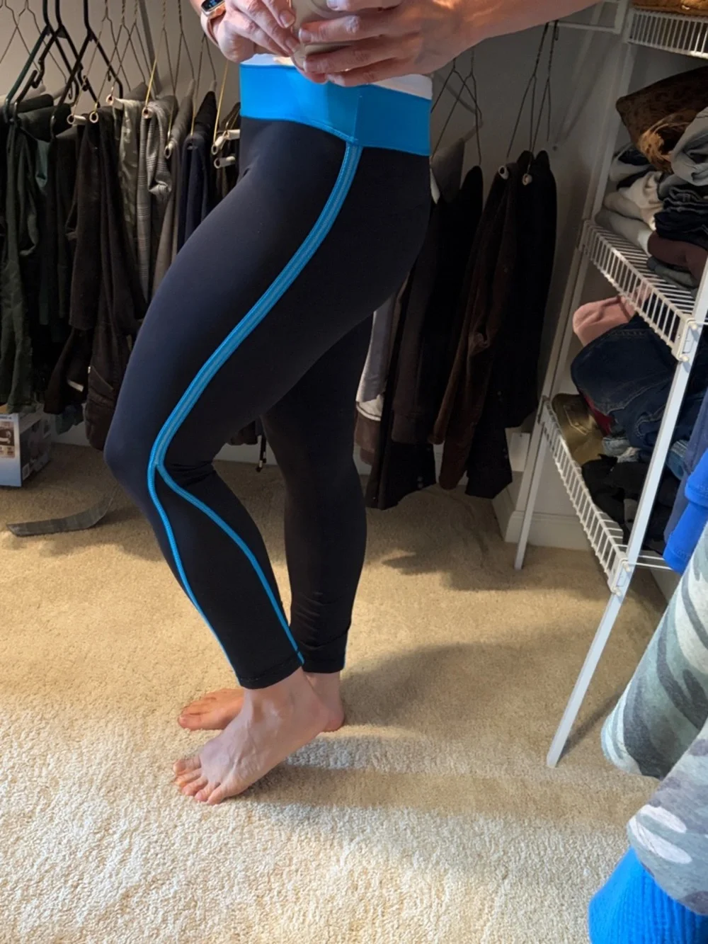 Lululemon Women’s Black Avtivewear Leggings with Blue Trim
